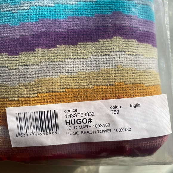 Missoni Hugo Towel NWT - Picture 3 of 10